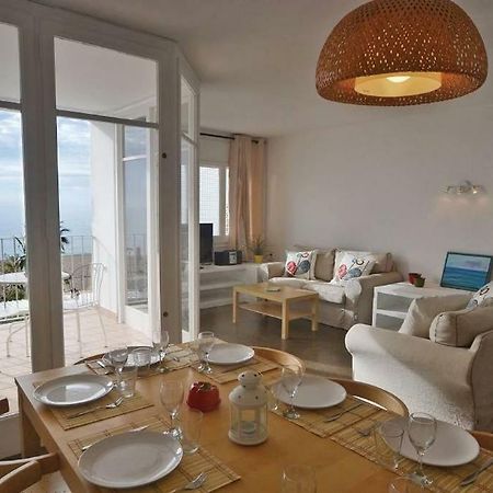 Apartament Duplex En Frente De La Playa Al Lado De Barcelona Canet De Mar Zewnętrze zdjęcie