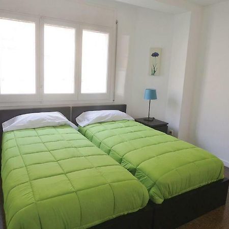 Apartament Duplex En Frente De La Playa Al Lado De Barcelona Canet De Mar Zewnętrze zdjęcie