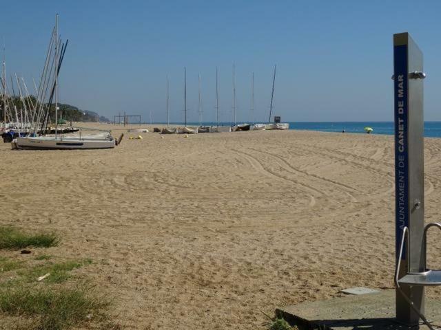 Apartament Duplex En Frente De La Playa Al Lado De Barcelona Canet De Mar Zewnętrze zdjęcie